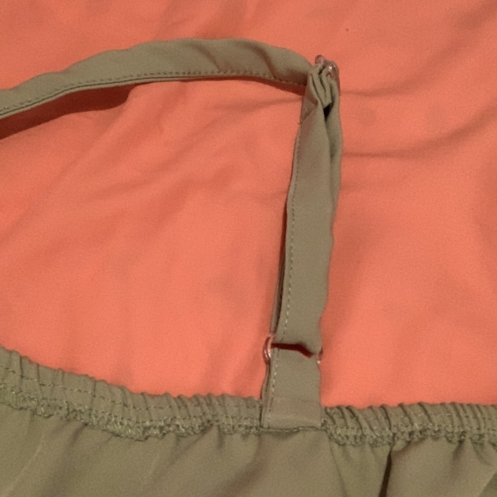 green spaghetti strap tank top - Picture 4 of 4